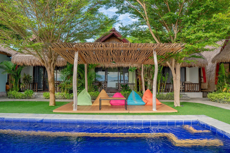 Swimming Pool 4