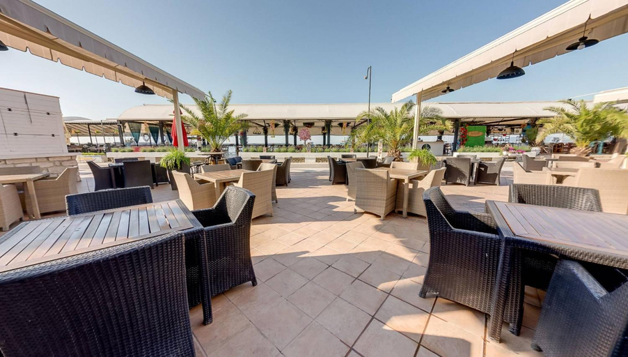 Food & Drinks 3, Hotel Antik, Balchik