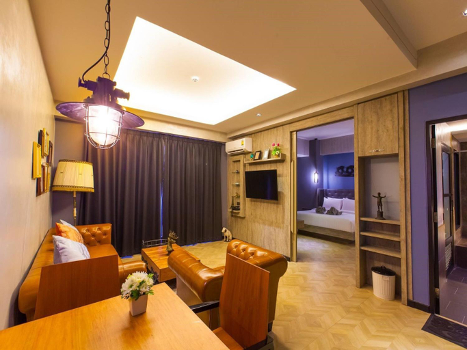 Bedroom 3, Loft Mania Boutique Hotel, Muang Chumphon