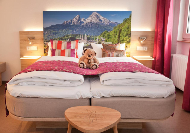Bedroom 29