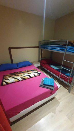 Bedroom 2, Hotel Le Privilege, Seine-Saint-Denis