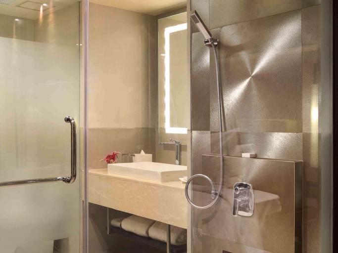 Bathroom 6