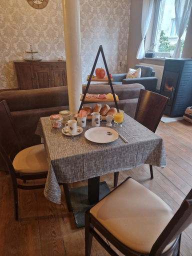 Others 2, B&B 't Kloaster, Valkenburg aan de Geul