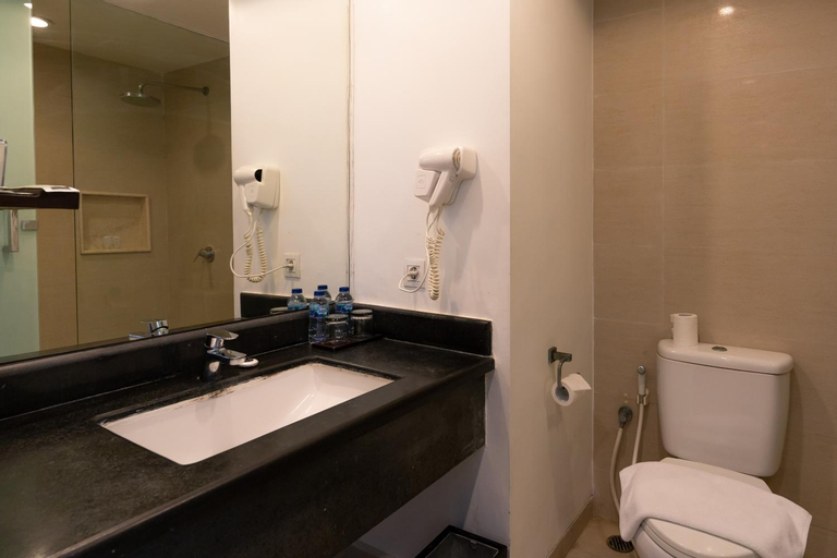 Bathroom 26