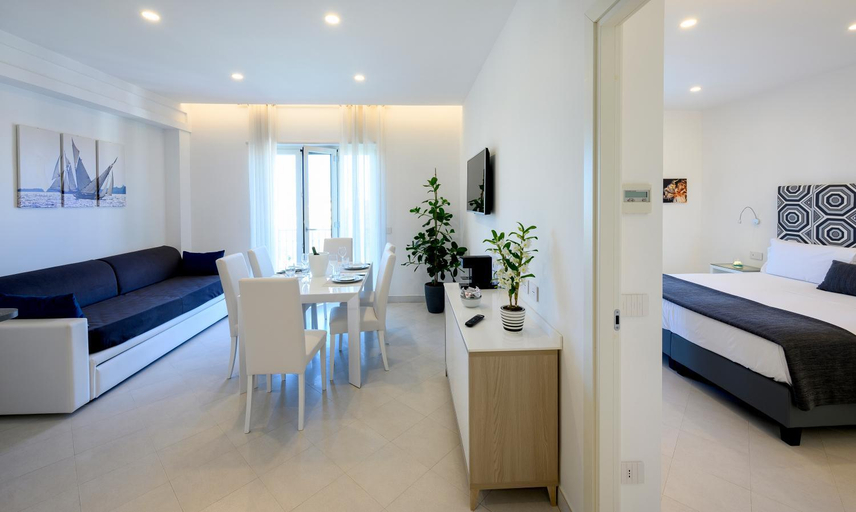 Bedroom 2, Angiolina Apartments, Napoli