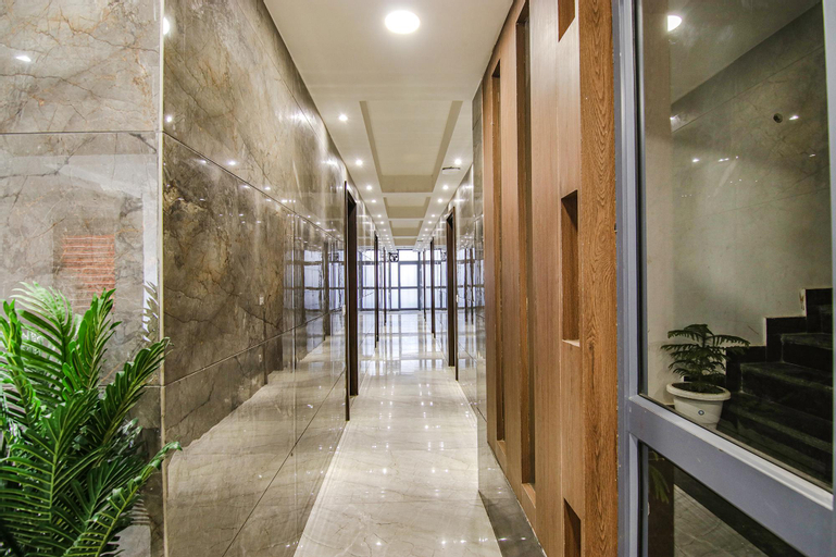 FabHotel Moro Rohini Sector 4, West