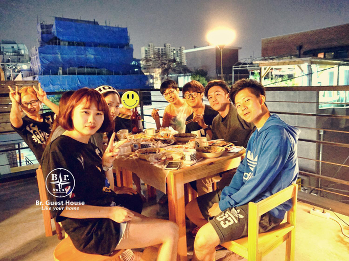 Others 4, Br. Guesthhouse Hongdae, Mapo