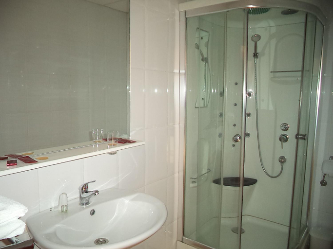 Bathroom 3, Hotel A Santiago, Burgos