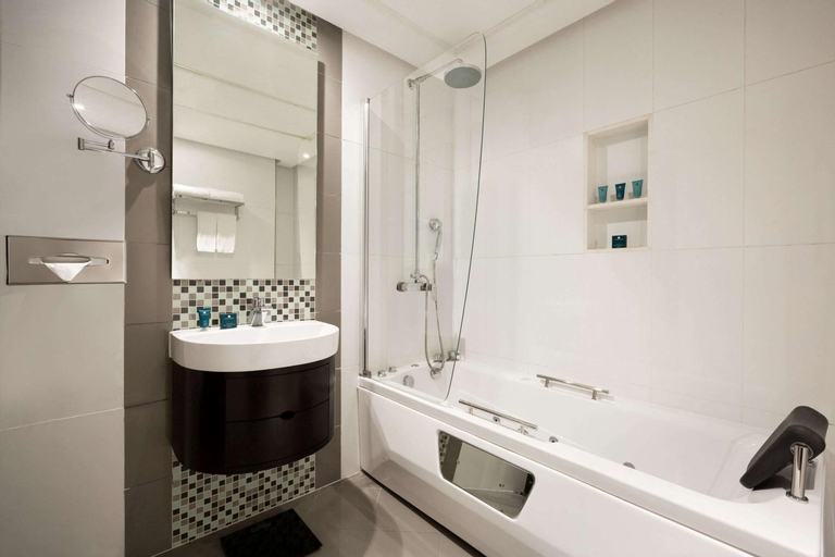 Bathroom 6