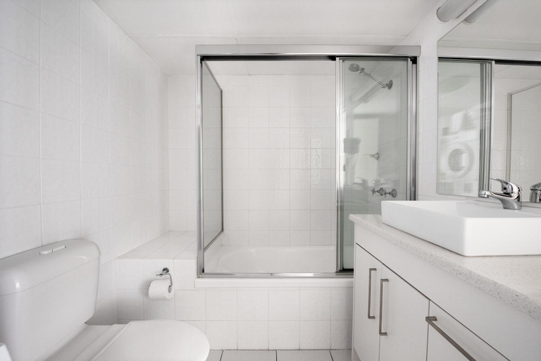 Bedroom, BreakFree Beachpoint Surfers Paradise, Gold Coast
