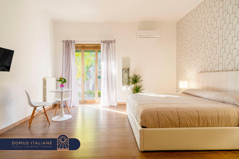 Others 5, Stella - Central Apartment, Bari