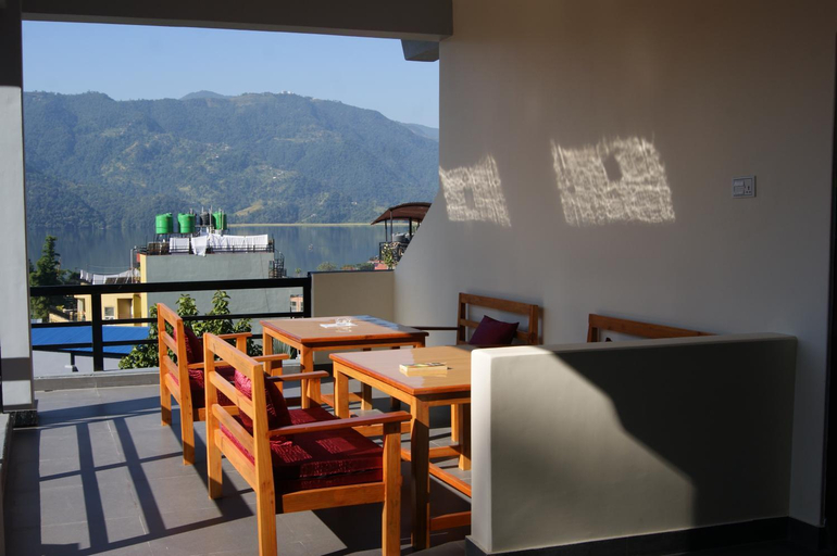 Others 4, The Orchards - 果园, Gandaki