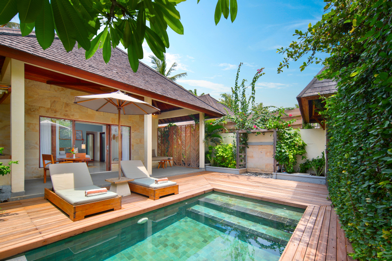 Swimming Pool 16