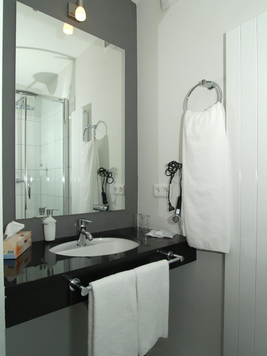 Bathroom 8