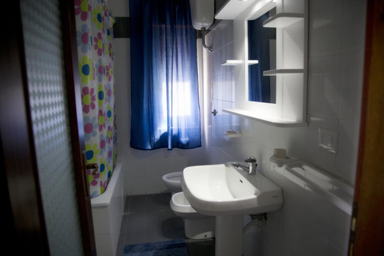Bathroom, Casa Vacanza "Romano", Napoli