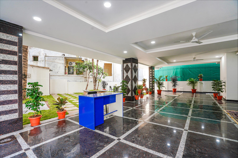 Public Area 2, FabHotel Rooms 27 - Nr Hitech City, Hyderabad