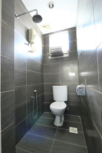 Bathroom 5, Best View Hotel Puchong, Puchong