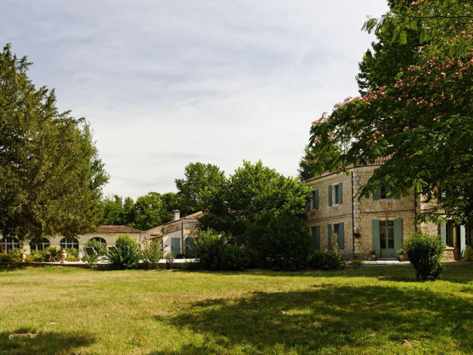 Others 5, Château de l'Isle - Chambres d'Hôtes, Gironde