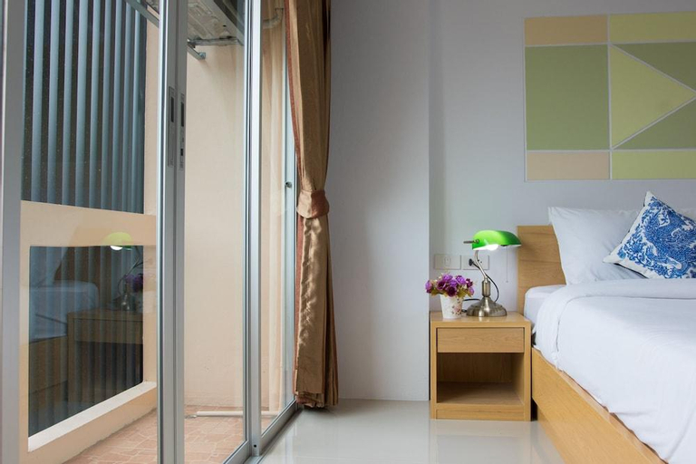 Bedroom 2, JR Mansion, Suan Luang