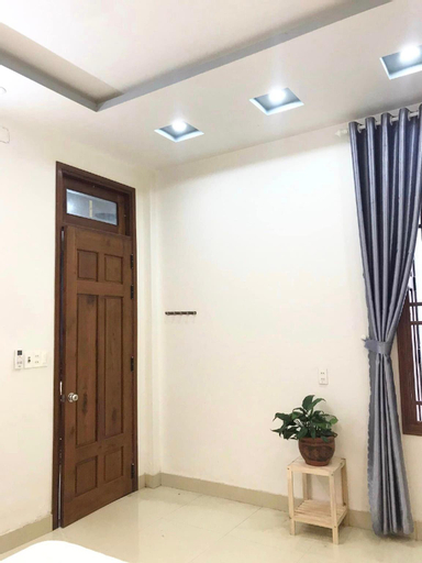 Others 3, Hon Chen House , Hương Thủy