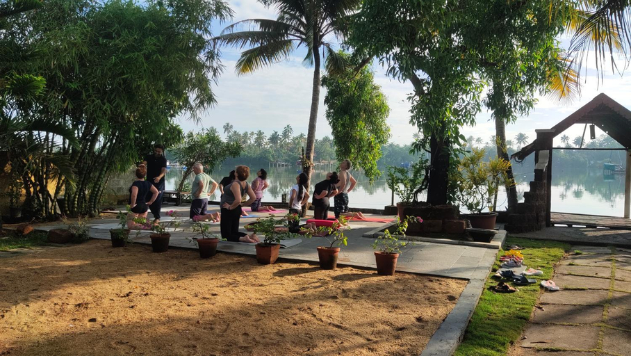 Others 5, Ambadi's villa -Lake view resort, Ernakulam
