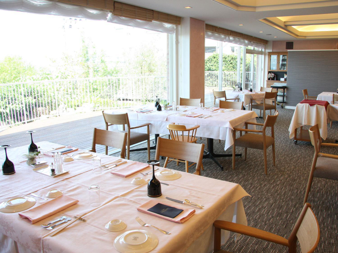 Food & Drinks 2, Auberge de South Terrace, Shirahama