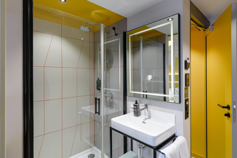 Bathroom 6