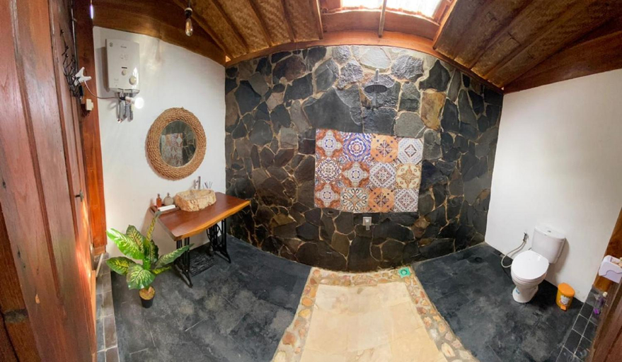 Bathroom, Deep Sky Villa, Jepara