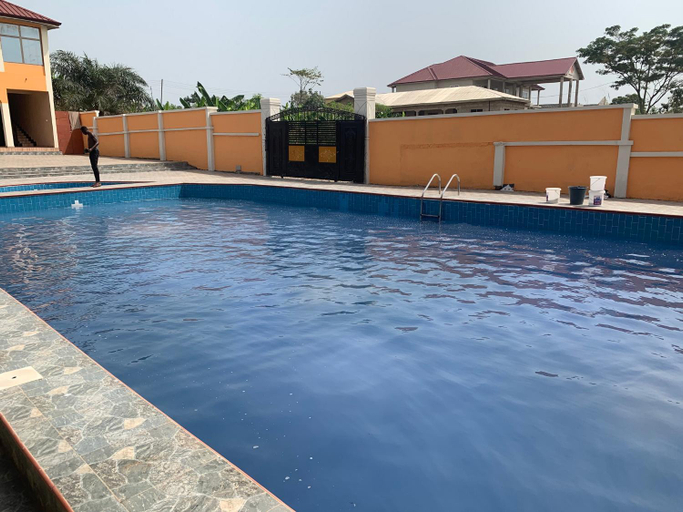 Sport & Beauty 5, SWATSON HOTEL -APPIADU, Kumasi