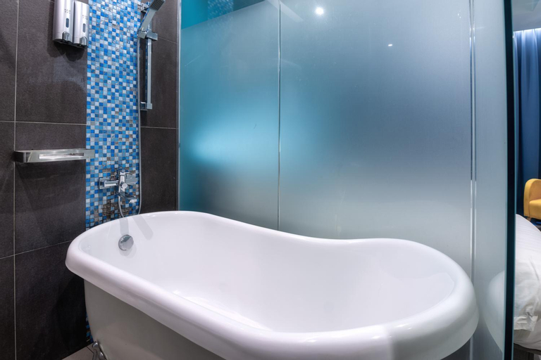 Bathroom 6