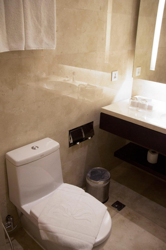 Bathroom 4