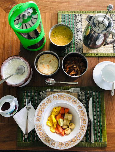 Others 4, Gammaduwa Bungalow, Rattota