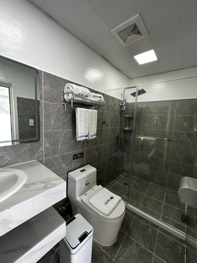 Bathroom 3, Luckytito Anilao Resort, Mabini
