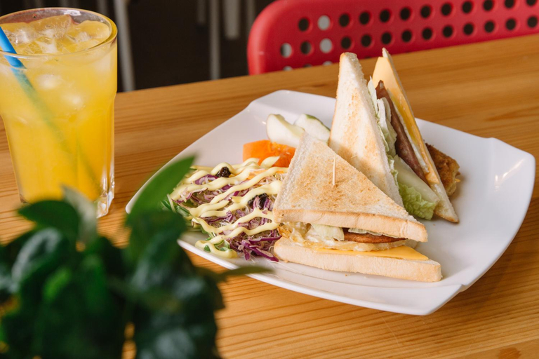 Food & Drinks 5, Oats B&B , Pingtung