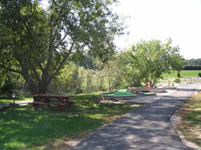 Others 2, Christmas Mountain Campground, Sauk