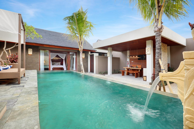 Swimming Pool 24