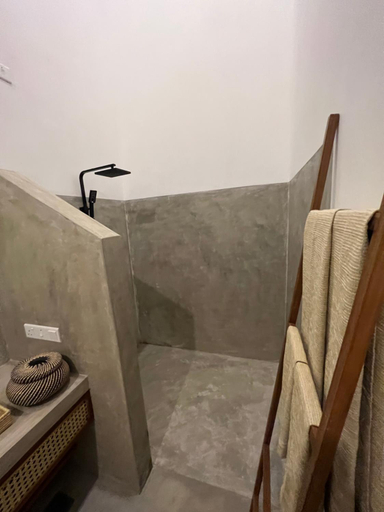 Bathroom 4, Zen House, Habaraduwa
