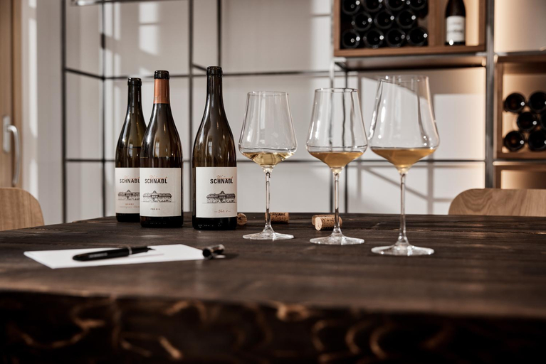 Others 2, Bio Weingut Matthias Schnabl, Leibnitz