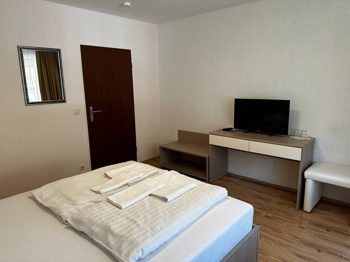 Bedroom 4, Schwanen Resort, Freudenstadt