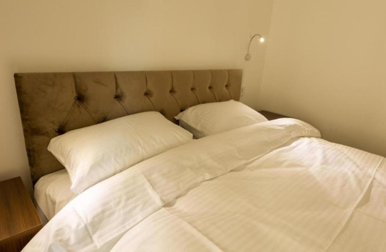 Bedroom 2, LuxA Apartmani, Novi Pazar