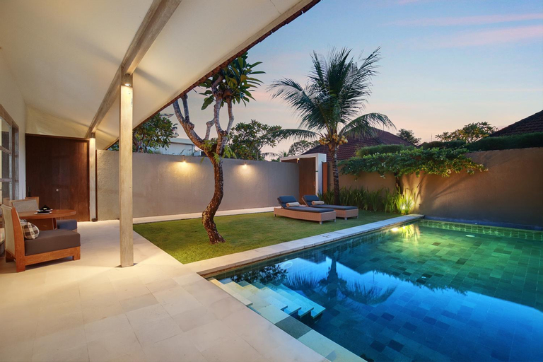 Swimming Pool 7