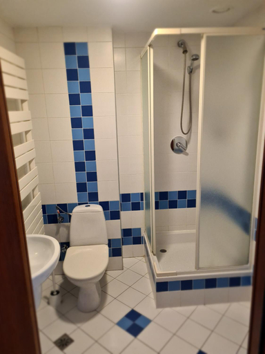 5, Hotel Sutoris, Bochnia