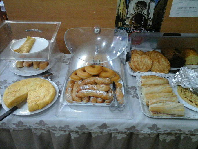 Food & Drinks 3, Hostal Alhambra Tarragona, Tarragona