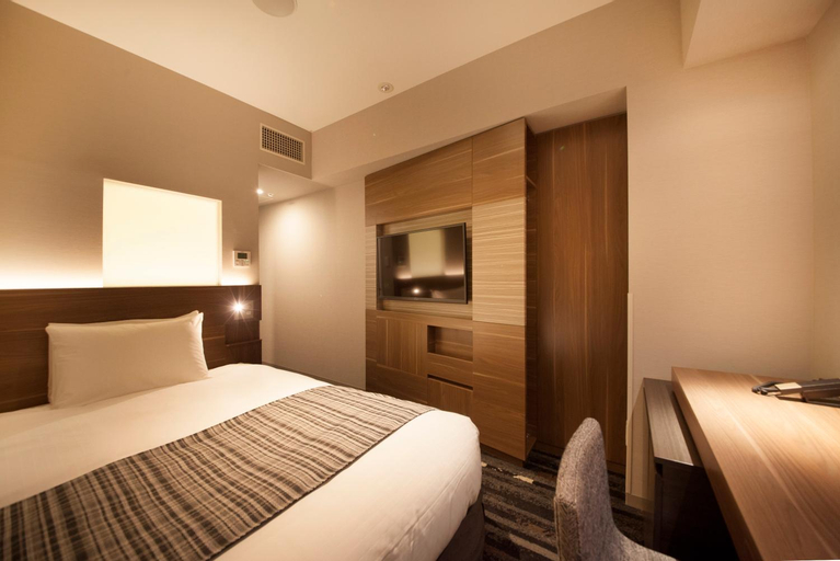 Bedroom 12