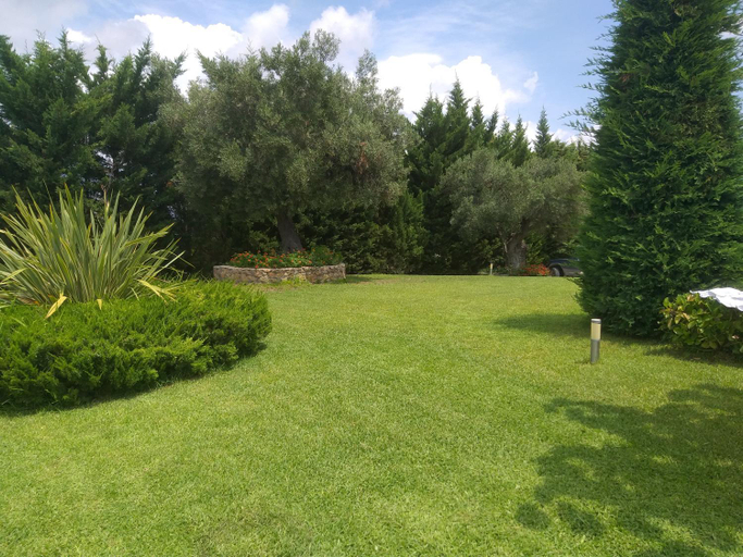 Others 5, Villa Achilleos, Central Macedonia