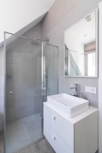 Bathroom 5, Karkle Living Apartments, By Cohost, Klaipėdos