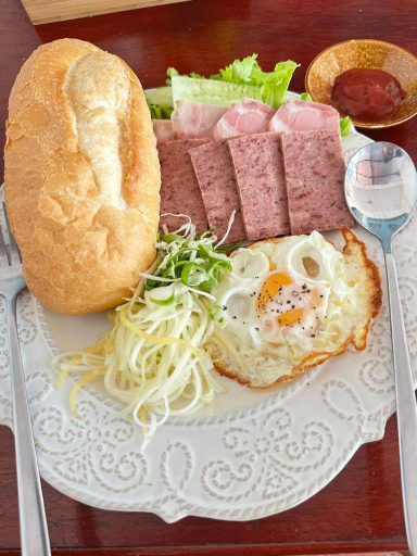 Food & Drinks 4, B2 Hotel Savannakhet, Khanthabouly