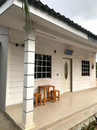 VILLA D' KEBUN WITH FREE FRUITS, Alor Gajah
