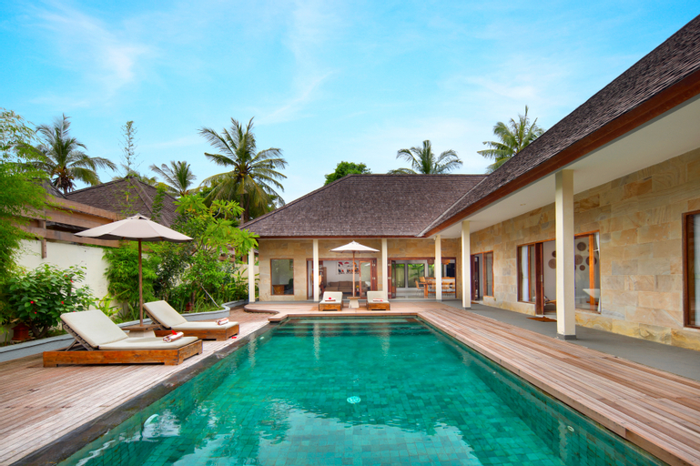 Swimming Pool 16