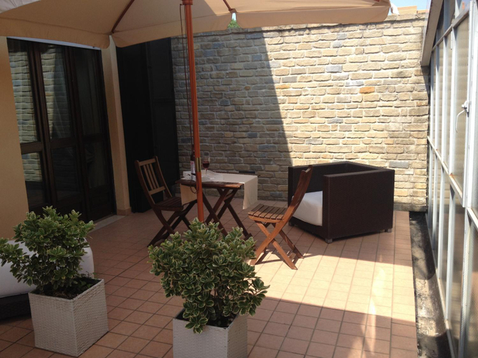 Others 3, Casa Bona, Cuneo
